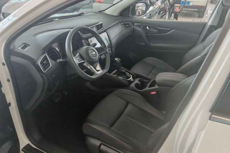 Used Nissan Qashqai 2023 Classic 2.0L CVT XV Comfort Edition Interior 1