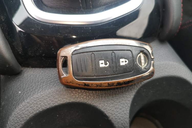 Used Nissan Qashqai 2023 Classic 2.0L CVT XV Comfort Edition Interior 1