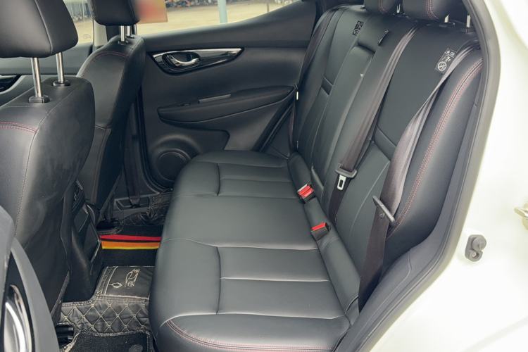 Used Nissan Qashqai 2023 Classic 2.0L CVT XV Comfort Edition Interior 2