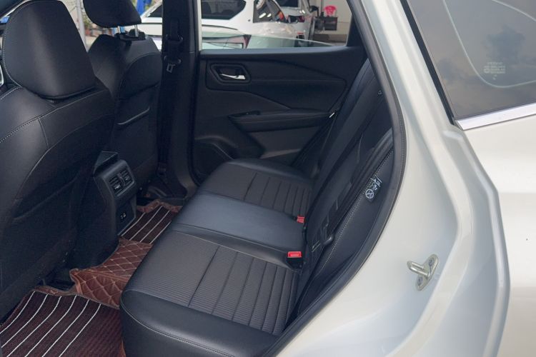 Used Nissan Qashqai 2023 1.3T CVT Luxury Edition Interior 2