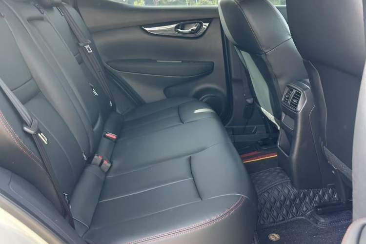 Used Nissan Qashqai 2023 Classic 2.0L CVT XV Comfort Edition Interior 3