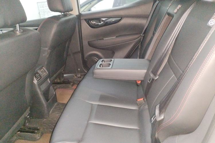 Used Nissan Qashqai 2023 Classic 2.0L CVT XV Comfort Edition Interior 3