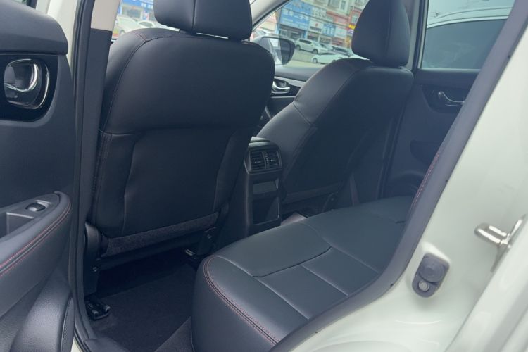 Used Nissan Qashqai 2023 Classic 2.0L CVT XV Comfort Edition Interior 3