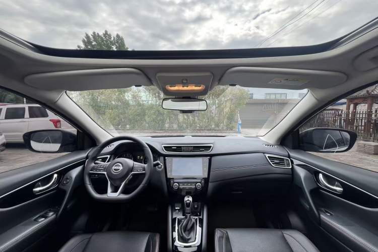 Used Nissan Qashqai 2023 Classic 2.0L CVT XV+ Leading Edition Interior 3