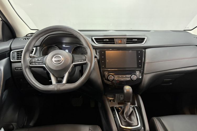 Used Nissan Qashqai 2023 Classic 2.0L CVT XV Comfort Edition Interior 4