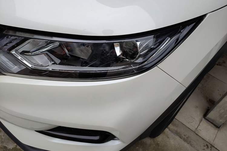 Used Nissan Qashqai 2023 Classic 2.0L CVT XV Comfort Edition Left Front Headlight