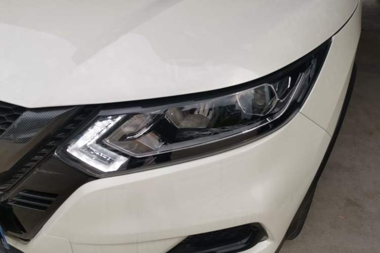 Used Nissan Qashqai 2023 Classic 2.0L CVT XV Comfort Edition Left Front Headlight
