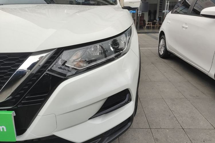 Used Nissan Qashqai 2023 Classic 2.0L CVT XV Comfort Edition Left Front Headlight