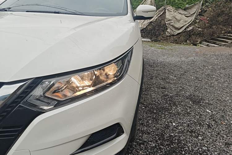 Used Nissan Qashqai 2023 Classic 2.0L CVT XV Comfort Edition Left Front Headlight