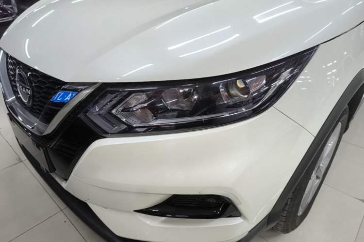 Used Nissan Qashqai 2023 Classic 2.0L CVT XV Comfort Edition Left Front Headlight