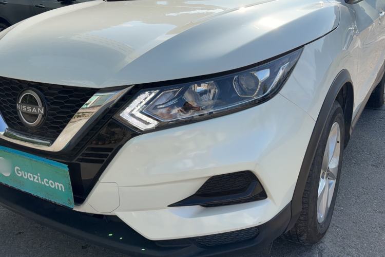 Used Nissan Qashqai 2023 Classic 2.0L CVT XV Comfort Edition Left Front Headlight