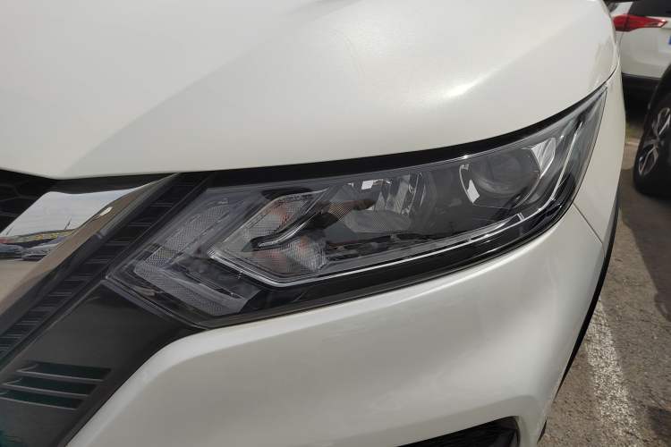 Used Nissan Qashqai 2023 Classic 2.0L CVT XV Comfort Edition Left Front Headlight