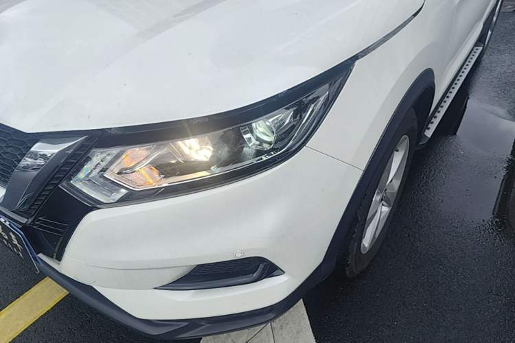 Used Nissan Qashqai 2023 Classic 2.0L CVT XV Comfort Edition Left Front Headlight