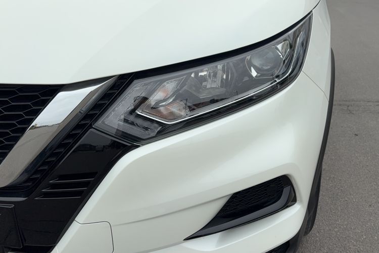 Used Nissan Qashqai 2023 Classic 2.0L CVT XV Comfort Edition Left Front Headlight