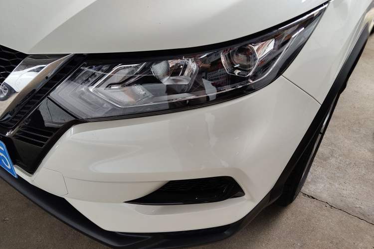 Used Nissan Qashqai 2023 Classic 2.0L CVT XV Comfort Edition Left Front Headlight