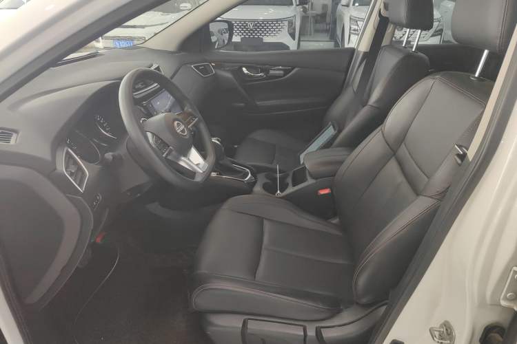 Used Nissan Qashqai 2023 Classic 2.0L CVT XV Comfort Edition Left Front Seat