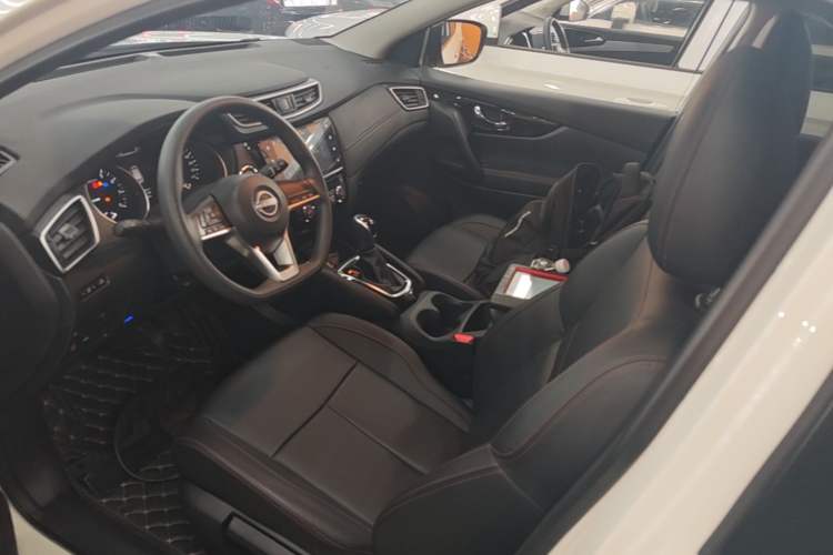 Used Nissan Qashqai 2023 Classic 2.0L CVT XV Comfort Edition Left Front Seat