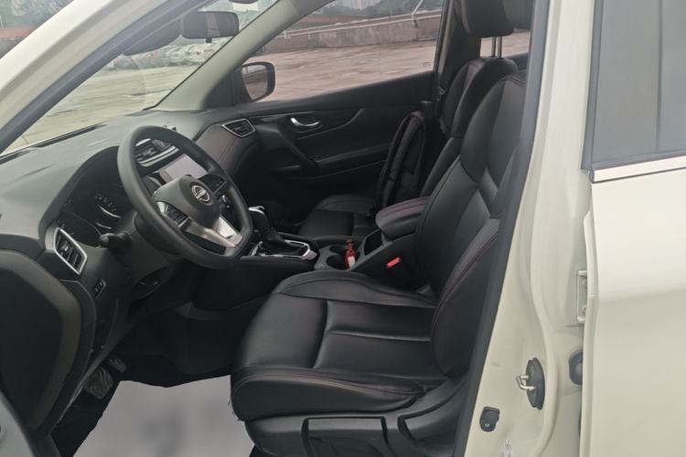 Used Nissan Qashqai 2023 Classic 2.0L CVT XV Comfort Edition Left Front Seat