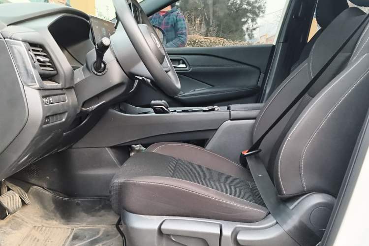 Used Nissan Qashqai 2023 1.3T CVT Elite Edition Left Front Seat