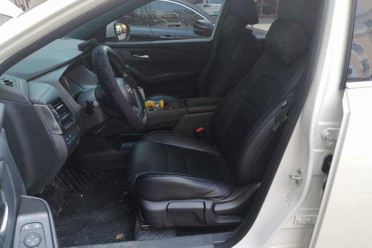Used Nissan Qashqai 2023 1.3T CVT Elite Edition Left Front Seat