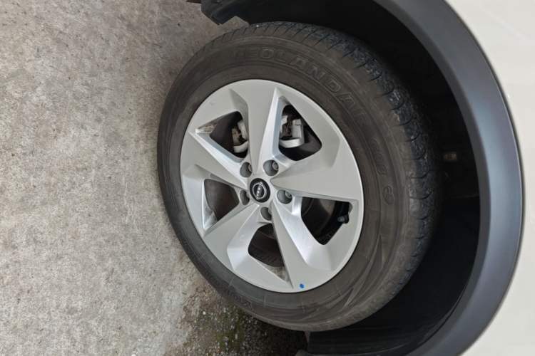Used Nissan Qashqai 2023 Classic 2.0L CVT XV Comfort Edition Left Front Wheel Hub