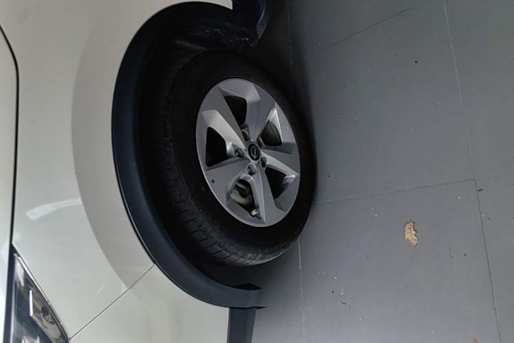 Used Nissan Qashqai 2023 Classic 2.0L CVT XV Comfort Edition Left Front Wheel Hub