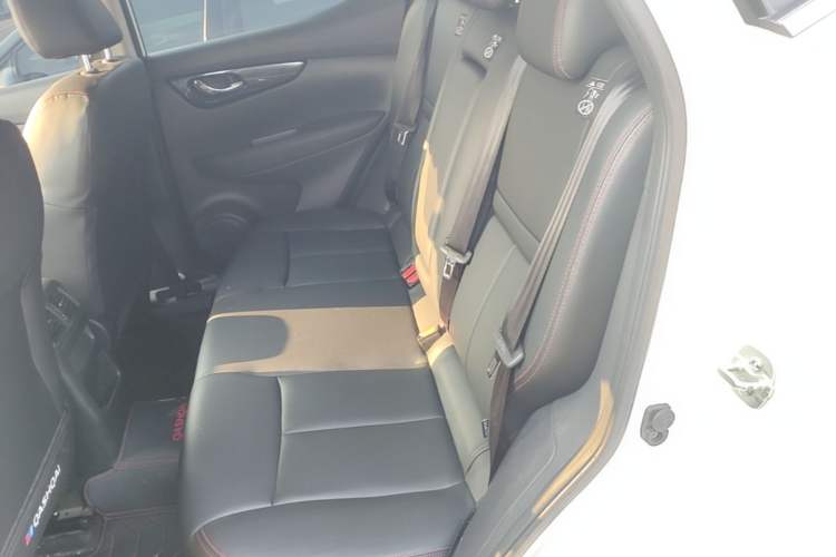 Used Nissan Qashqai 2023 Classic 2.0L CVT XV Comfort Edition Left Rear Seat