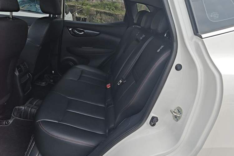 Used Nissan Qashqai 2023 Classic 2.0L CVT XV Comfort Edition Left Rear Seat