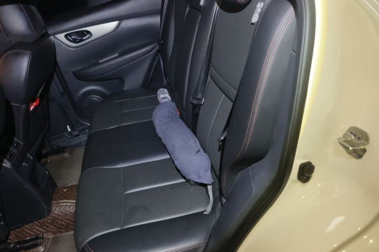 Used Nissan Qashqai 2023 Classic 2.0L CVT XV Prem. Smart Enjoyment Edition Left Rear Seat