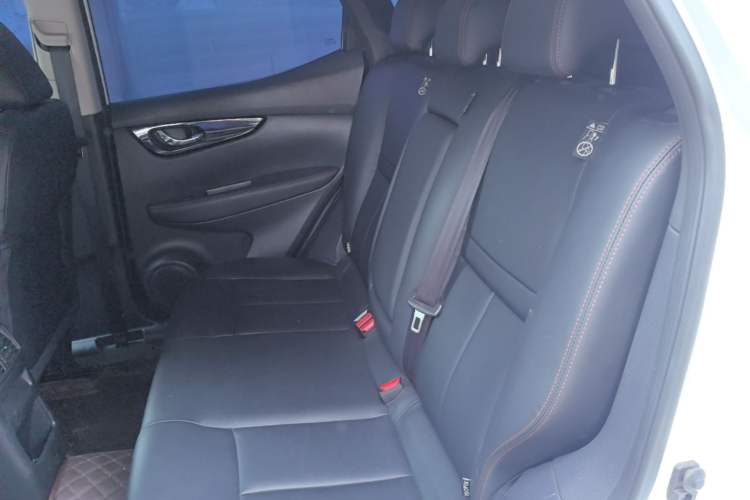 Used Nissan Qashqai 2023 Classic 2.0L CVT XV Comfort Edition Left Rear Seat