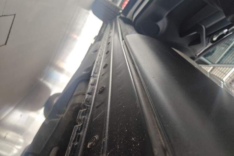 Used Nissan Qashqai 2023 Classic 2.0L CVT XV Comfort Edition Left Side Sill