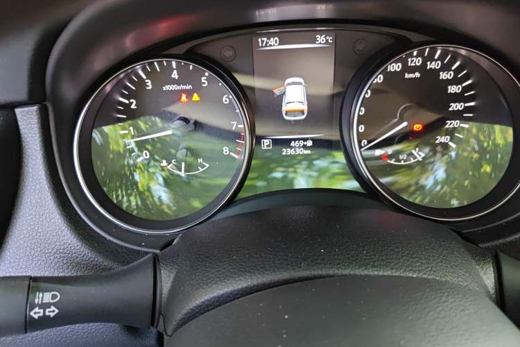 Used Nissan Qashqai 2023 Classic 2.0L CVT XV Comfort Edition Odometer Close Up