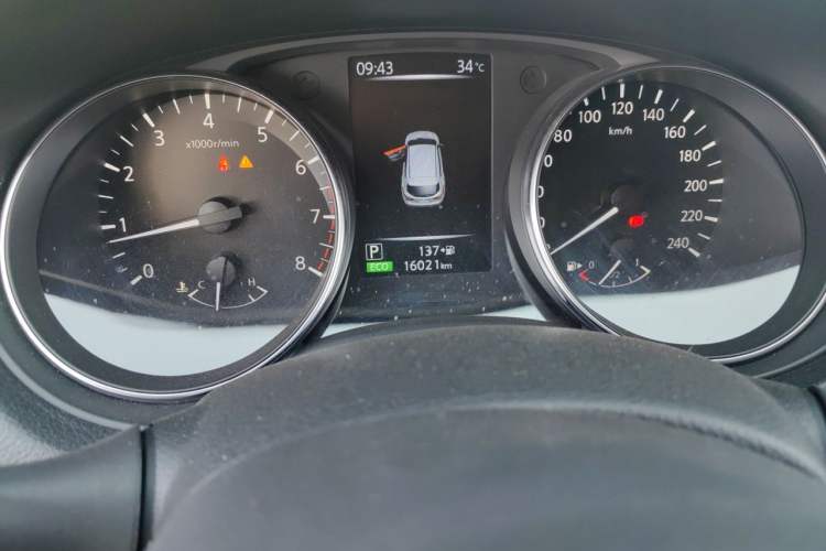 Used Nissan Qashqai 2023 Classic 2.0L CVT XV Comfort Edition Odometer Close Up