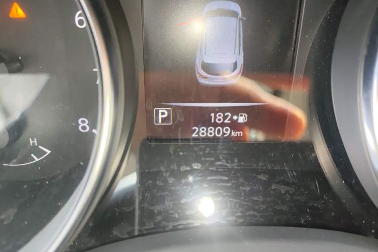 Used Nissan Qashqai 2023 Classic 2.0L CVT XV Prem. Smart Enjoyment Edition Odometer Close Up