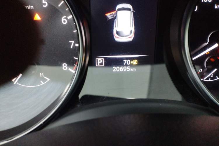 Used Nissan Qashqai 2023 Classic 2.0L CVT XV Comfort Edition Odometer Close Up