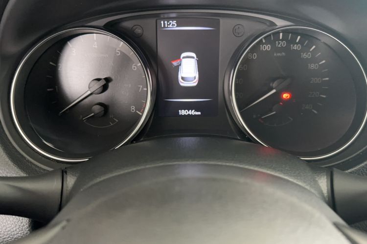 Used Nissan Qashqai 2023 Classic 2.0L CVT XV Comfort Edition Odometer Close Up