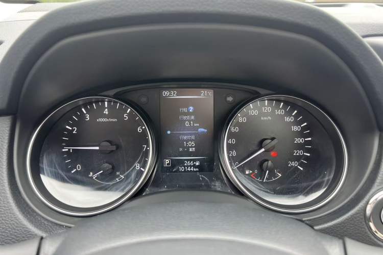 Used Nissan Qashqai 2023 Classic 2.0L CVT XV+ Leading Edition Odometer Close Up