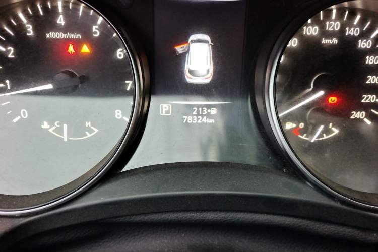 Used Nissan Qashqai 2023 Classic 2.0L CVT XV Comfort Edition Odometer Close Up