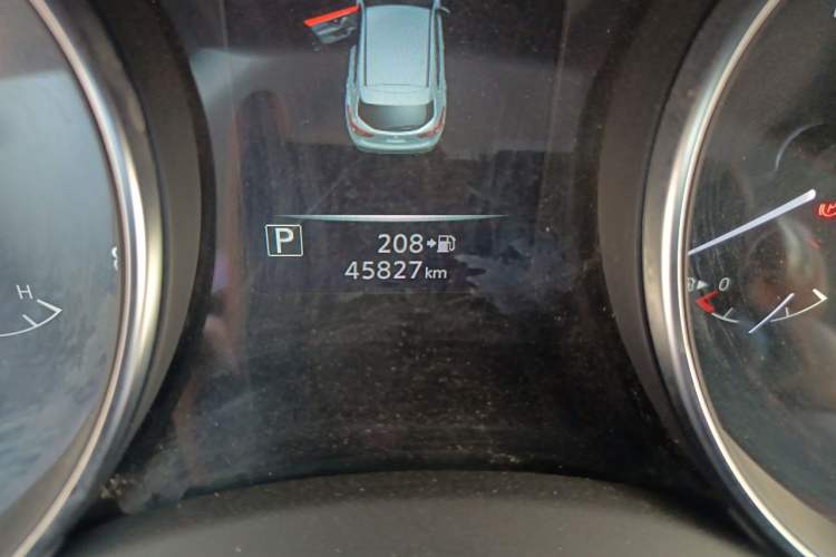 Used Nissan Qashqai 2023 Classic 2.0L CVT XV Comfort Edition Odometer Close Up