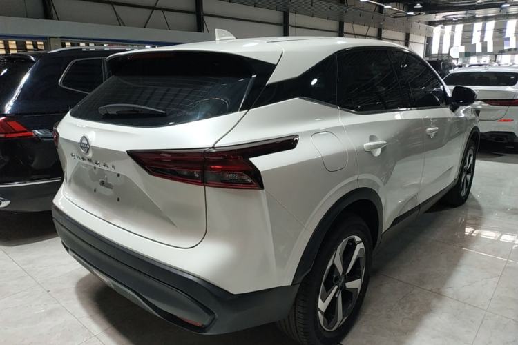 Used Nissan Qashqai 2023 1.3T CVT Luxury Edition Rear Right 45 Deg