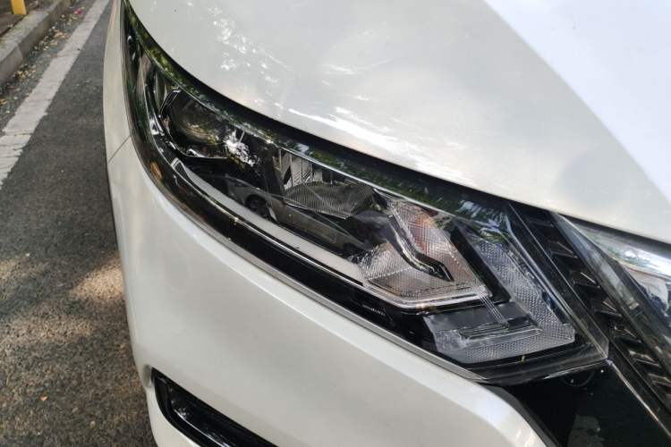 Used Nissan Qashqai 2023 Classic 2.0L CVT XV Comfort Edition Right Front Headlight