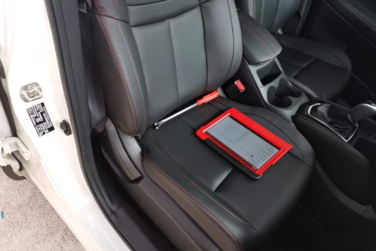 Used Nissan Qashqai 2023 Classic 2.0L CVT XV Comfort Edition Right Front Seat