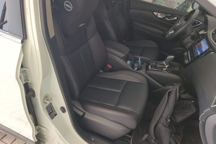 Used Nissan Qashqai 2023 Classic 2.0L CVT XV Comfort Edition Right Front Seat