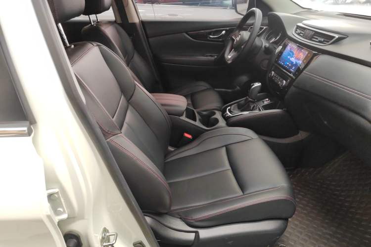 Used Nissan Qashqai 2023 Classic 2.0L CVT XV Comfort Edition Right Front Seat