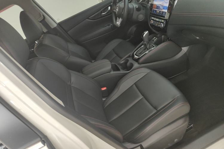 Used Nissan Qashqai 2023 Classic 2.0L CVT XV Comfort Edition Right Front Seat