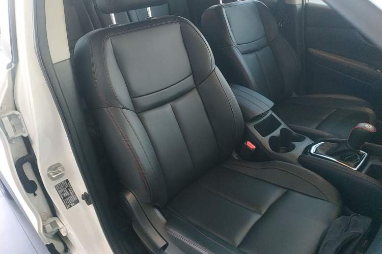 Used Nissan Qashqai 2023 Classic 2.0L CVT XV Comfort Edition Right Front Seat