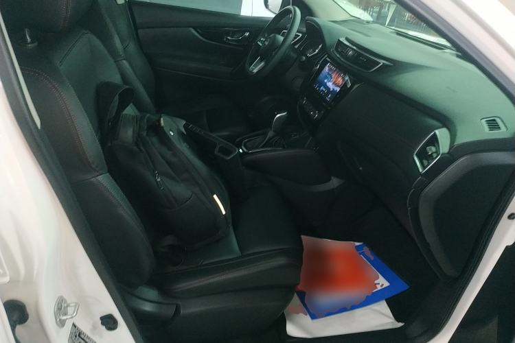 Used Nissan Qashqai 2023 Classic 2.0L CVT XV Comfort Edition Right Front Seat