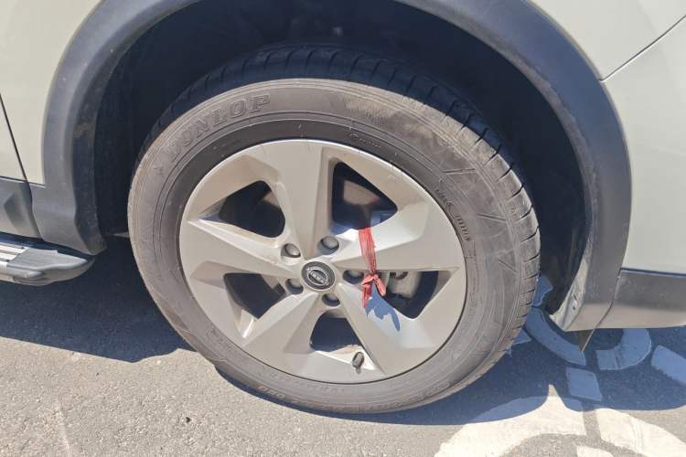 Used Nissan Qashqai 2023 Classic 2.0L CVT XV Comfort Edition Right Front Wheel Hub