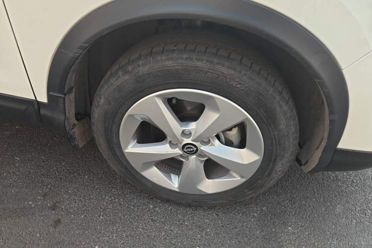 Used Nissan Qashqai 2023 Classic 2.0L CVT XV Comfort Edition Right Front Wheel Hub