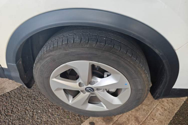 Used Nissan Qashqai 2023 Classic 2.0L CVT XV Comfort Edition Right Front Wheel Hub